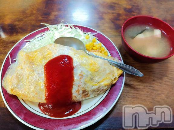 新潟デリヘル新潟人妻デリバリーヘルス 下心 ～したごころ～(シタゴコロ)二宮(にのみや)奥様(45)の2025年12月21日写メブログ「癒される食堂は…基本、相席です💦😃」