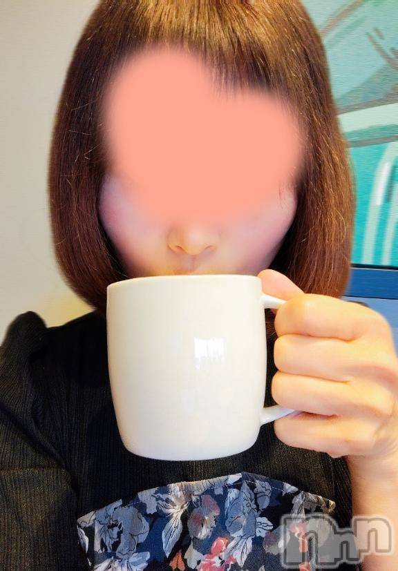 新潟デリヘル新潟人妻デリバリーヘルス 下心 ～したごころ～(シタゴコロ)二宮(にのみや)奥様(45)の2025年12月22日写メブログ「静かな時間に…🌃」