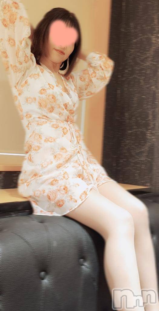 新潟デリヘル新潟人妻デリバリーヘルス 下心 ～したごころ～(シタゴコロ)二宮(にのみや)奥様(45)の2026年1月8日写メブログ「美しい瞬間とは…🌹」