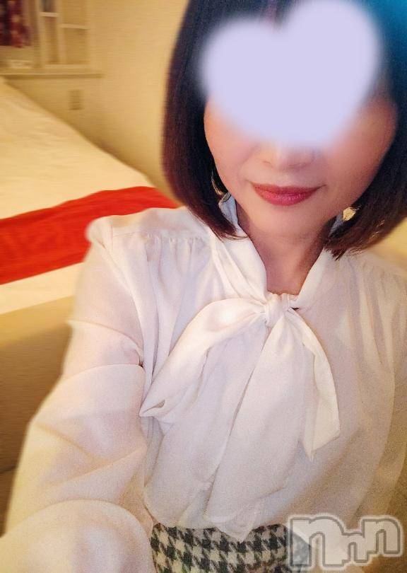 新潟デリヘル新潟人妻デリバリーヘルス 下心 ～したごころ～(シタゴコロ)二宮(にのみや)奥様(46)の2026年2月16日写メブログ「少しだけ、続いてほしい時間🌹」