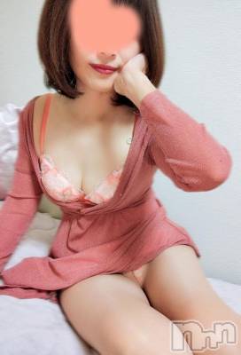 新潟デリヘル 新潟人妻デリバリーヘルス 下心 ～したごころ～(シタゴコロ) 二宮(にのみや)奥様(45)の10月27日写メブログ「抱いて欲しい…熟女の本音💋 」