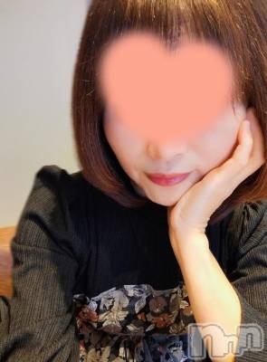 新潟デリヘル 新潟人妻デリバリーヘルス 下心 ～したごころ～(シタゴコロ) 二宮(にのみや)奥様(45)の12月30日写メブログ「あのワインレッドを、もう一度🍷」