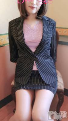 新潟デリヘル 新潟人妻デリバリーヘルス 下心 ～したごころ～(シタゴコロ) 二宮(にのみや)奥様(46)の2月2日写メブログ「雪の朝に、少しだけ🌹」