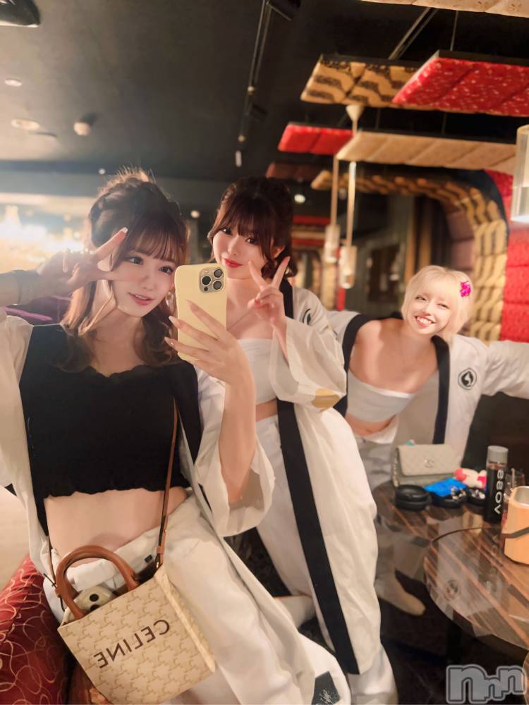 ƲХ顦THE LOUNGE (饦󥸥ե) ꤢ84̥֥֤졪