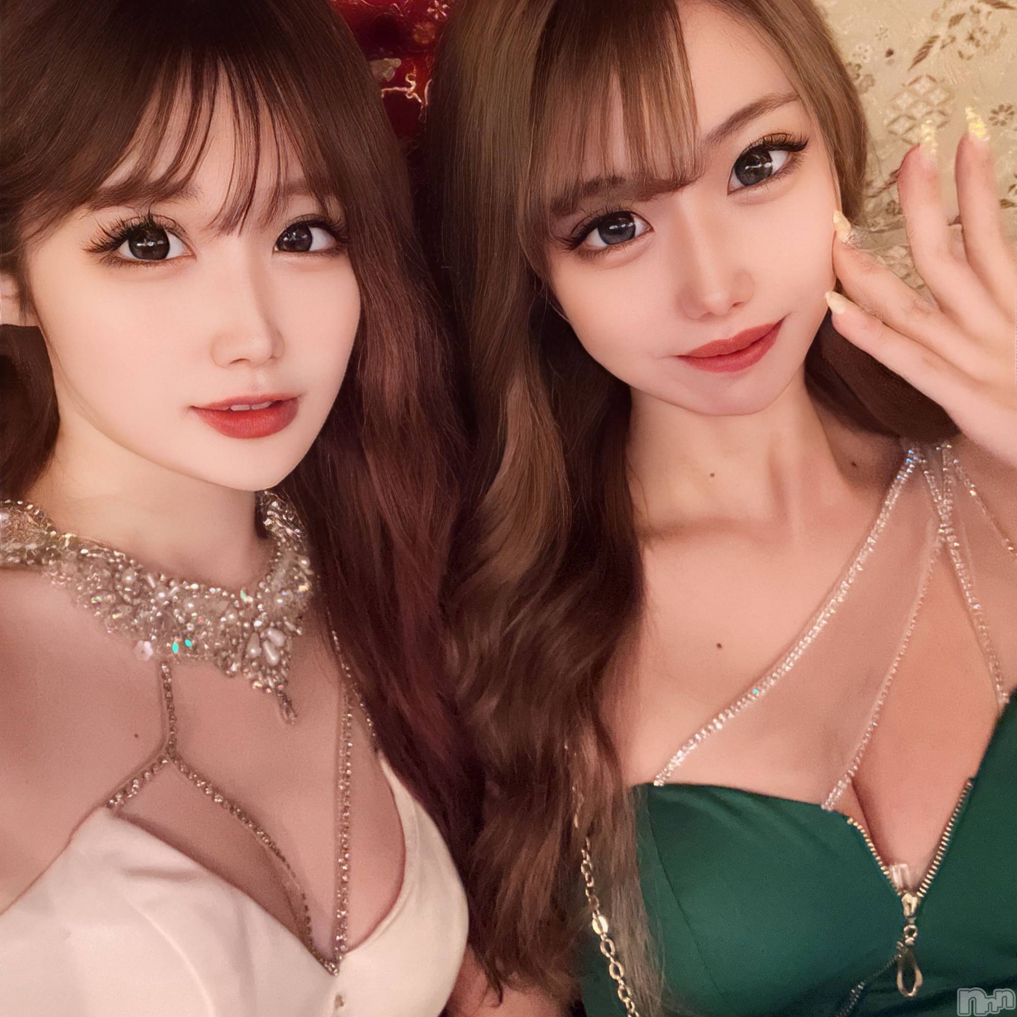 ƲХ顦THE LOUNGE (饦󥸥ե) 2023ǯ82̥֥👩🏻‍❤️‍👩🏻