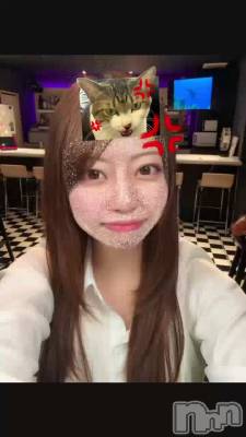 쥢