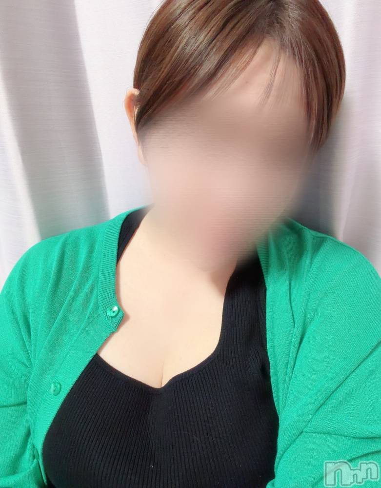 上越デリヘルらぶ妻　～新潟の人妻が集う店～(ラブツマ) 藤井ゆりな★淫乱＆美乳♪(39)の9月17日写メブログ「最近の私が思う事」