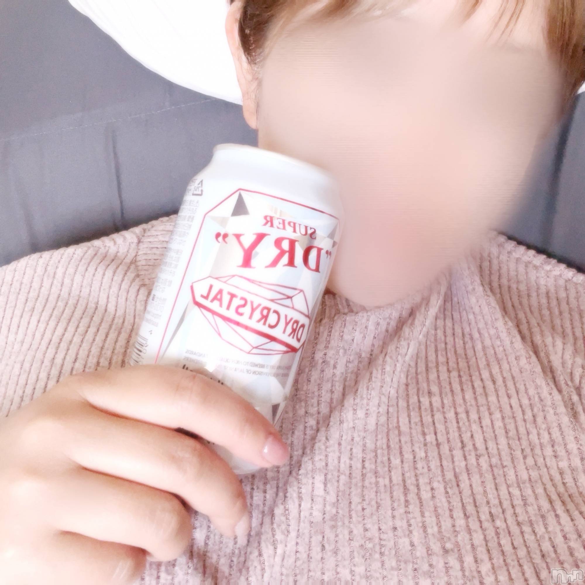 上越人妻デリヘルらぶ妻　～新潟の人妻が集う店～(ラブツマ)藤井ゆりな★淫乱＆美乳♪(39)の2025年5月1日写メブログ「酒と泪と男と女」