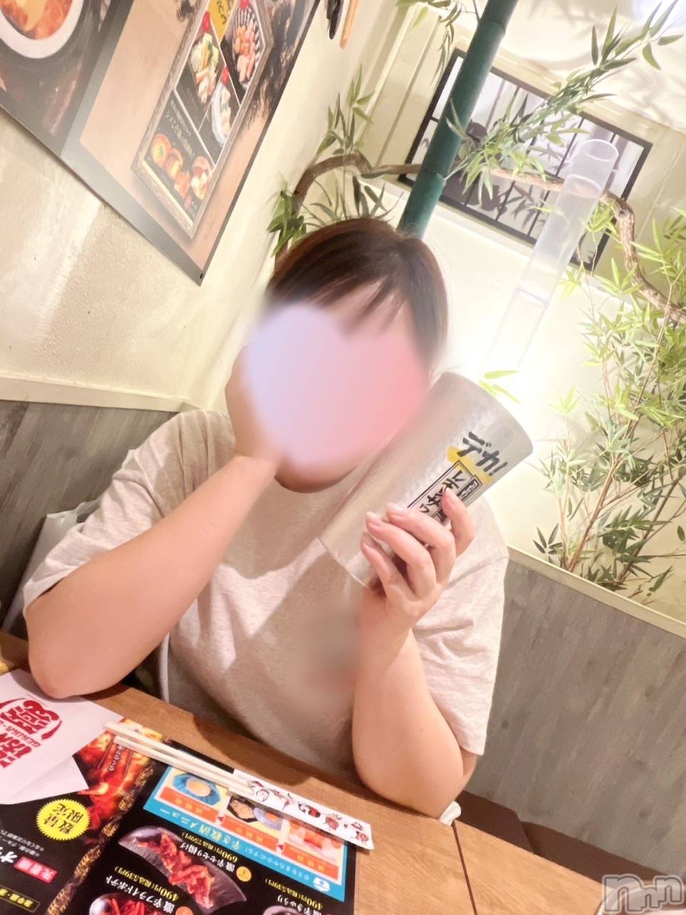 上越デリヘルらぶ妻　～新潟の人妻が集う店～(ラブツマ)藤井ゆりな★淫乱＆美乳♪(39)の2026年7月1日写メブログ「🎋7月もよろしくね🫧」
