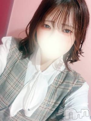 ゆうあ☆ゴールド(19) 身長156cm、スリーサイズB86(E).W56.H85。長岡デリヘル 美女図鑑 長岡店(ビジョズカンナガオカテン)在籍。