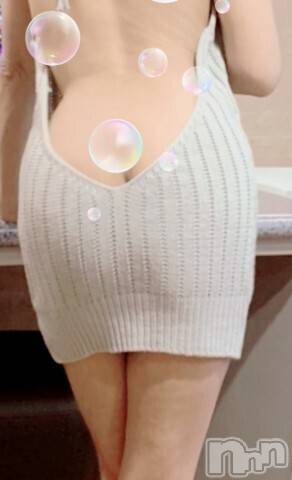新潟人妻デリヘル(イヤシノモリ)の2024年10月2日お店速報「3日エロくて堪らない人気奥様直江さん出勤します♪」