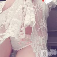 新潟人妻デリヘル 癒しのもり(イヤシノモリ)の2月1日お店速報「エッチな匂いがプンプンの人気奥様直江さん出勤中です♪」