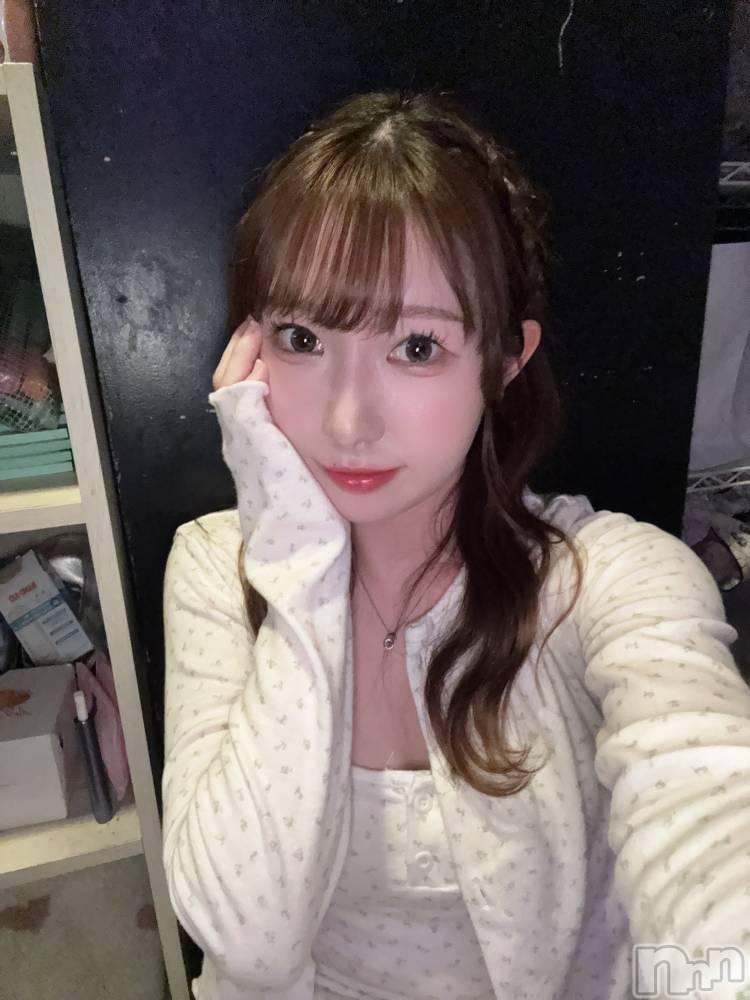 ����������ʥå��������륺�С�Girls Bar Philia(�����륺�С��ե��ꥢ) ���Τ�7��31���̥�֥����֥饹�ȤǤ�����