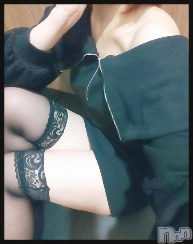 新潟人妻デリヘル癒しのもり(イヤシノモリ) 浅井ゆい☆S級奥様(40)の5月2日写メブログ「雨って」