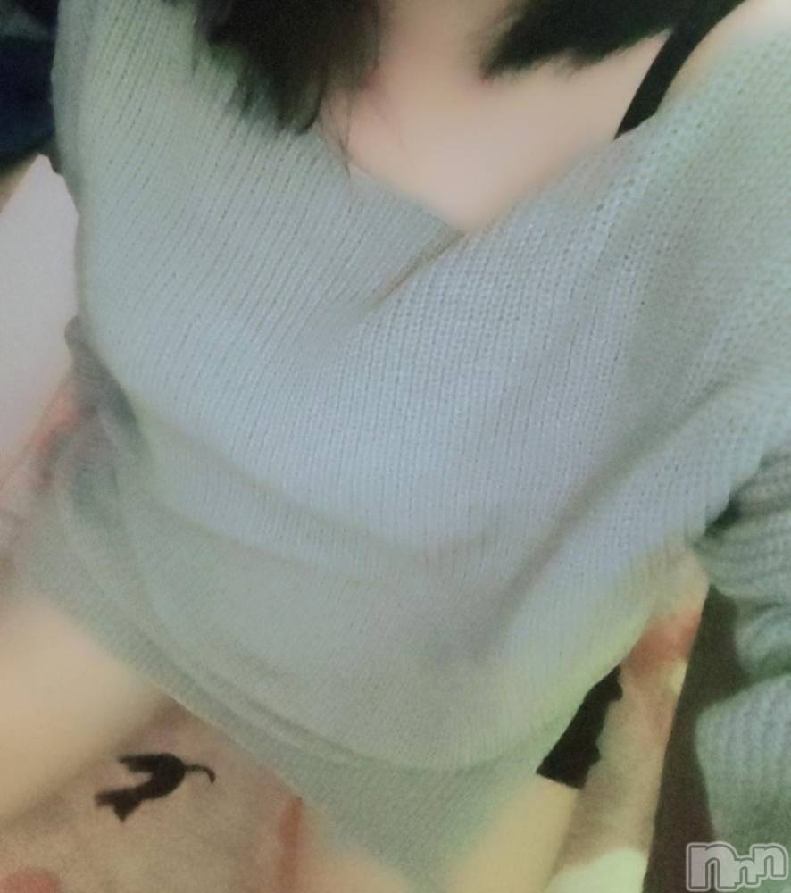 新潟人妻デリヘル熟女の風俗 最終章(ジュクジョノフウゾクサイシュウショウ) みなみ(40)の10月23日写メブログ「待機中です」