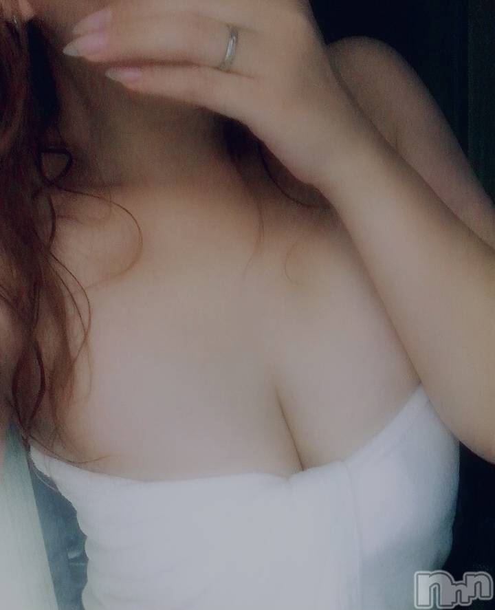 新潟デリヘル人妻楼　新潟店(ヒトヅマロウ　ニイガタテン) 永瀬(35)の11月28日写メブログ「そんな夜もある」