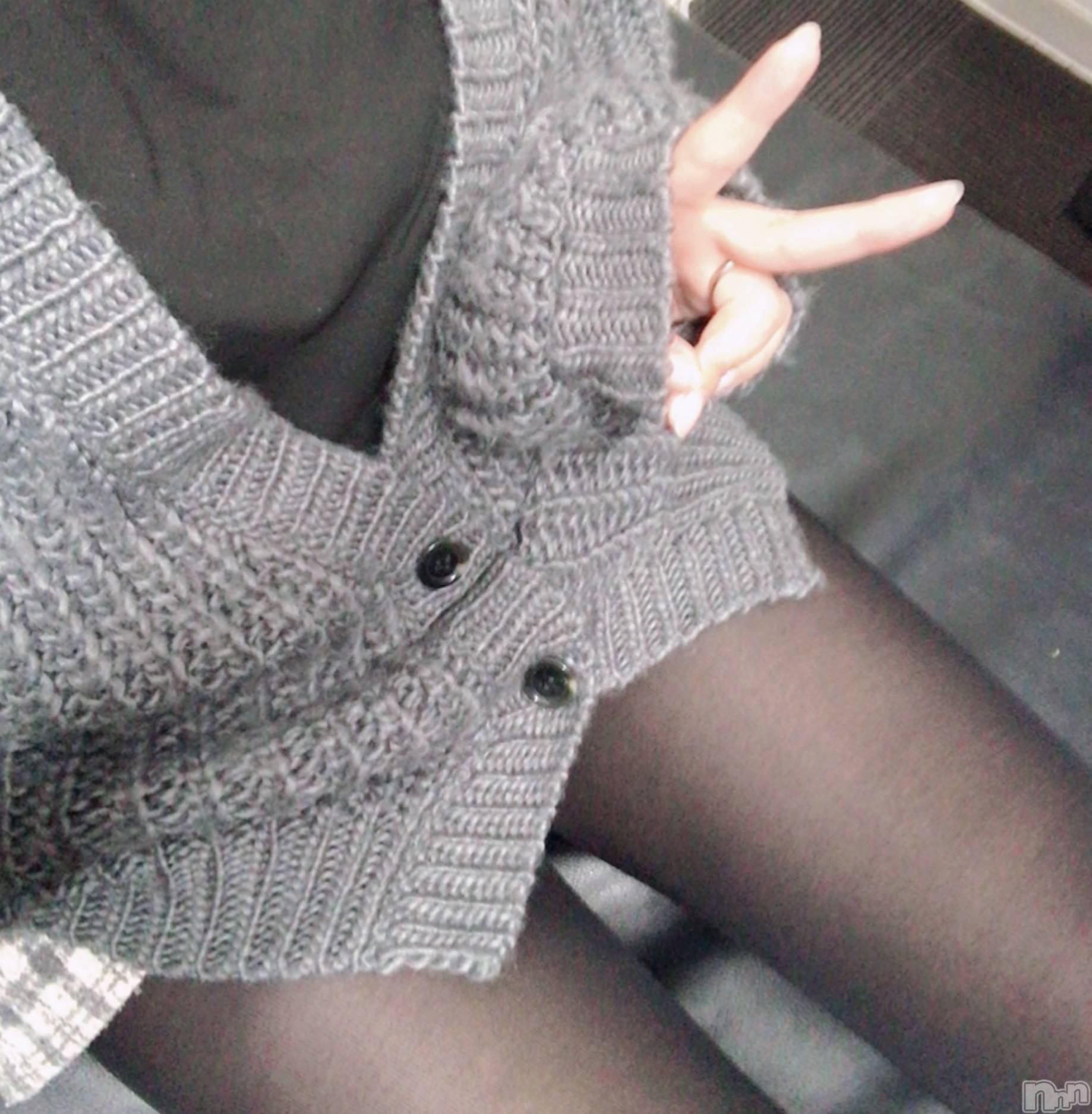新潟人妻デリヘル人妻楼　新潟店(ヒトヅマロウ　ニイガタテン)永瀬(35)の2022年12月30日写メブログ「こんにちは(*ฅ́˘ฅ̀*)♡」