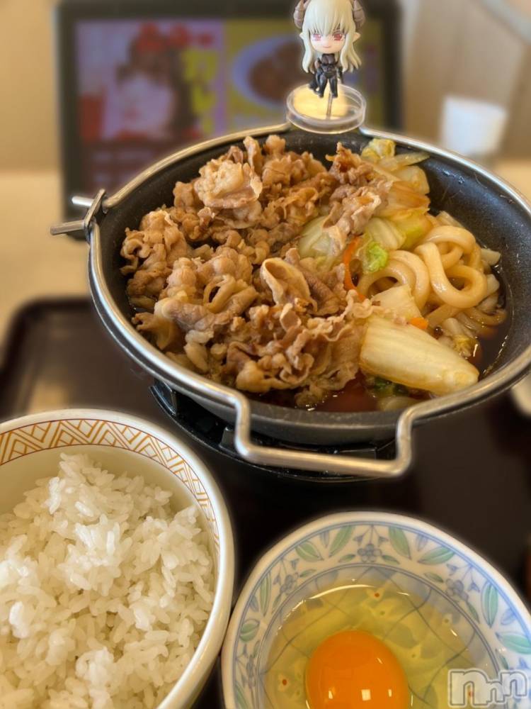 長岡人妻デリヘルBIANCA～主人の知らない私～長岡店(ビアンカナガオカテン) 咲真　せんり(27)の12月2日写メブログ「週10ですき家」