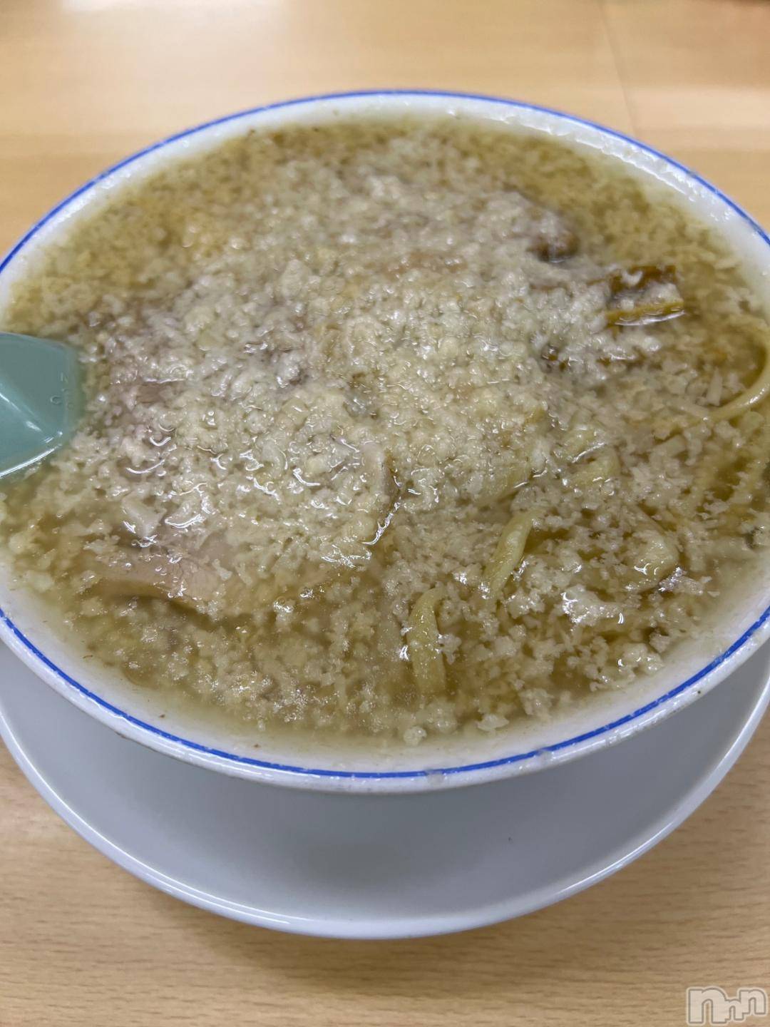 長岡人妻デリヘルBIANCA～主人の知らない私～長岡店(ビアンカナガオカテン)咲真　せんり(27)の2024年10月23日写メブログ「大油、ネギ抜き～☝️」
