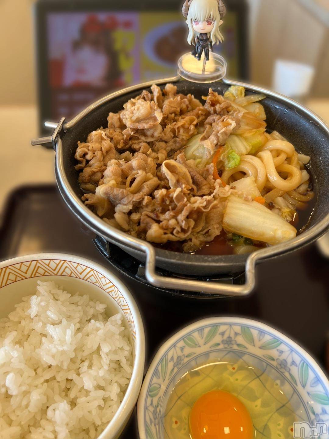 長岡デリヘルBIANCA～主人の知らない私～長岡店(ビアンカナガオカテン)咲真　せんり(27)の2024年12月2日写メブログ「週10ですき家」