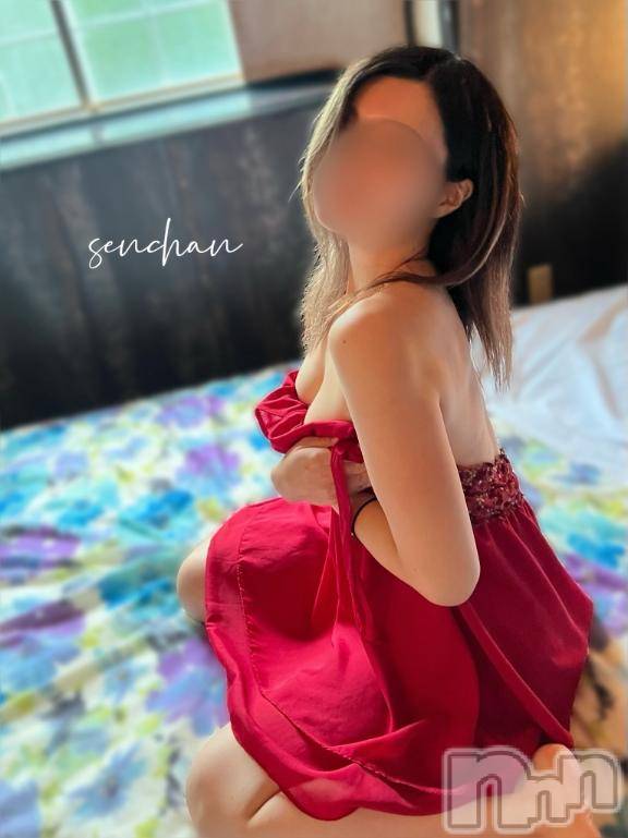 長岡人妻デリヘルBIANCA～主人の知らない私～長岡店(ビアンカナガオカテン)咲真　せんり(27)の2025年7月1日写メブログ「お腹空いた～」
