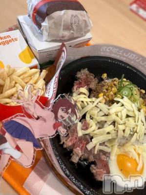 長岡デリヘル BIANCA～主人の知らない私～長岡店(ビアンカナガオカテン) 咲真　せんり(27)の3月8日写メブログ「トッピングは当たり前！カロリーが増せば増すほどおいしくなる(デブ学)」