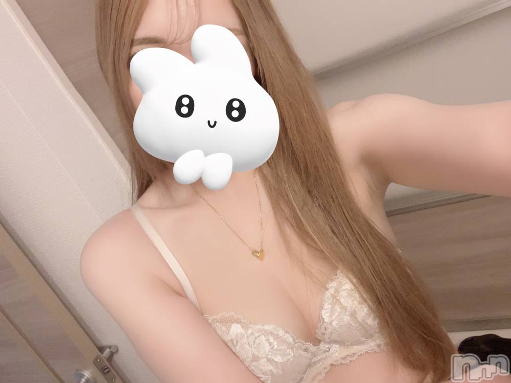 新潟デリヘルCrest(クレスト) りいな(25)の7月7日写メブログ「🌷🌻🌈」