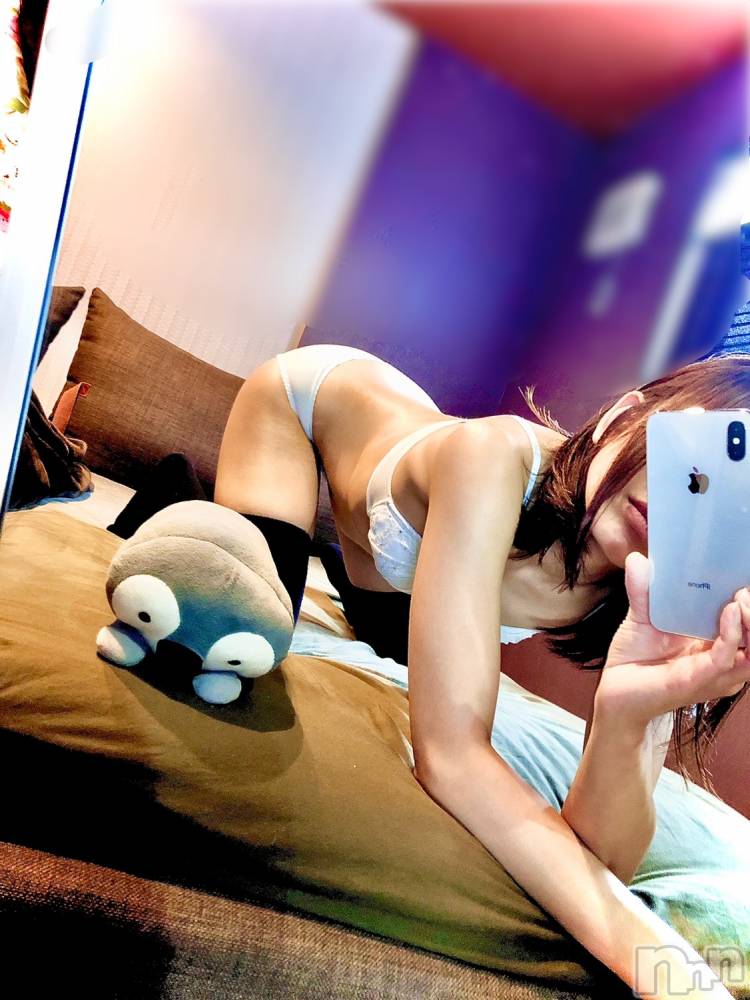 長岡デリヘル長岡人妻市(ナガオカヒトヅマイチ) ななみ★色褪せない『素人感』。(35)の3月3日写メブログ「獲物を捉えるかのような」