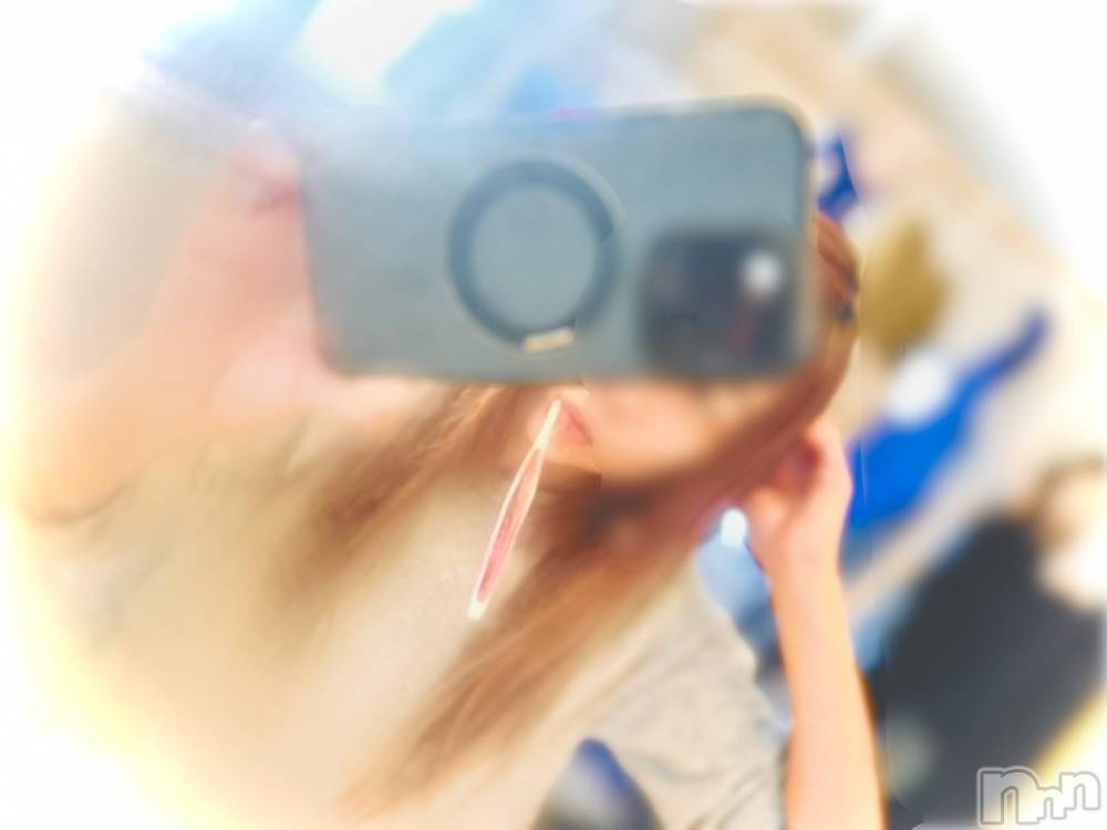 長岡デリヘル長岡人妻市(ナガオカヒトヅマイチ) ななみ★色褪せない『素人感』。(35)の3月12日写メブログ「お早うごじゃいます🥴」