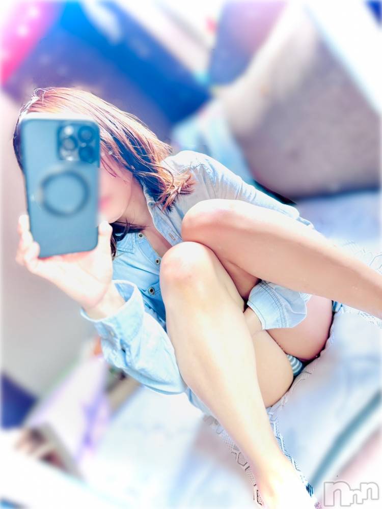 長岡デリヘル長岡人妻市(ナガオカヒトヅマイチ) ななみ★色褪せない『素人感』。(35)の4月2日写メブログ「おはよーございます😪💕」