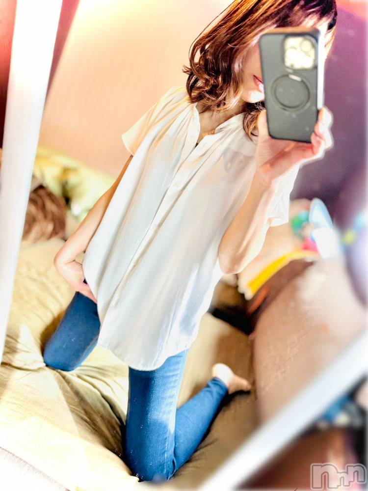 長岡デリヘル長岡人妻市(ナガオカヒトヅマイチ) ななみ★色褪せない『素人感』。(35)の4月24日写メブログ「もうすぐですね🎶」