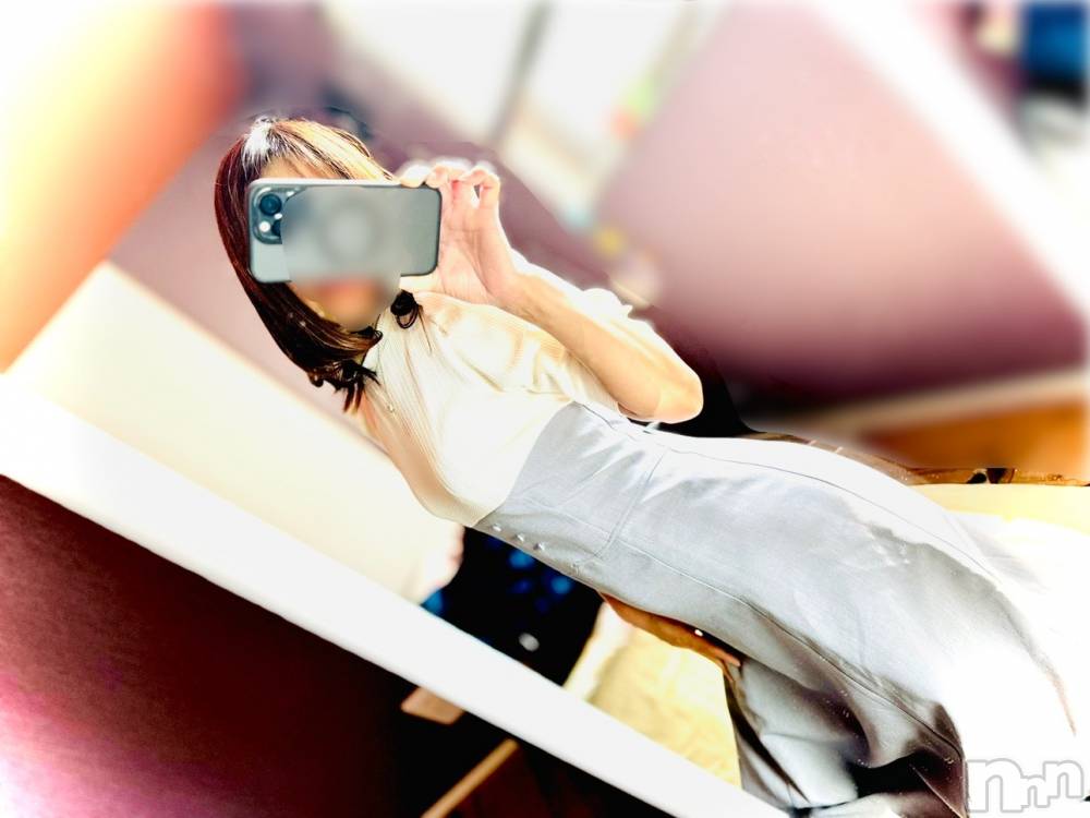長岡デリヘル長岡人妻市(ナガオカヒトヅマイチ) ななみ★色褪せない『素人感』。(35)の5月16日写メブログ「今日は…🚙」