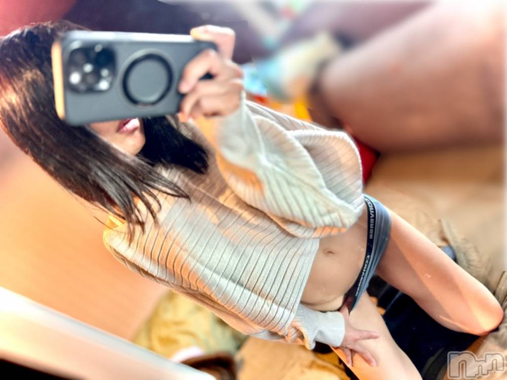 長岡デリヘル長岡人妻市(ナガオカヒトヅマイチ) ななみ★これぞ『素人妻』代表！(35)の10月26日写メブログ「着替えようよ」