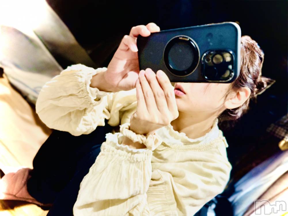 長岡デリヘル長岡人妻市(ナガオカヒトヅマイチ) ななみ★色褪せない『素人感』。(35)の12月21日写メブログ「ハフハフ」