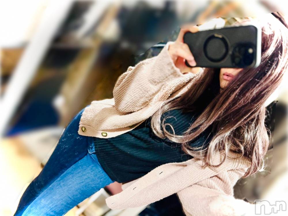 長岡デリヘル長岡人妻市(ナガオカヒトヅマイチ) ななみ★色褪せない『素人感』。(35)の1月2日写メブログ「まったりと」