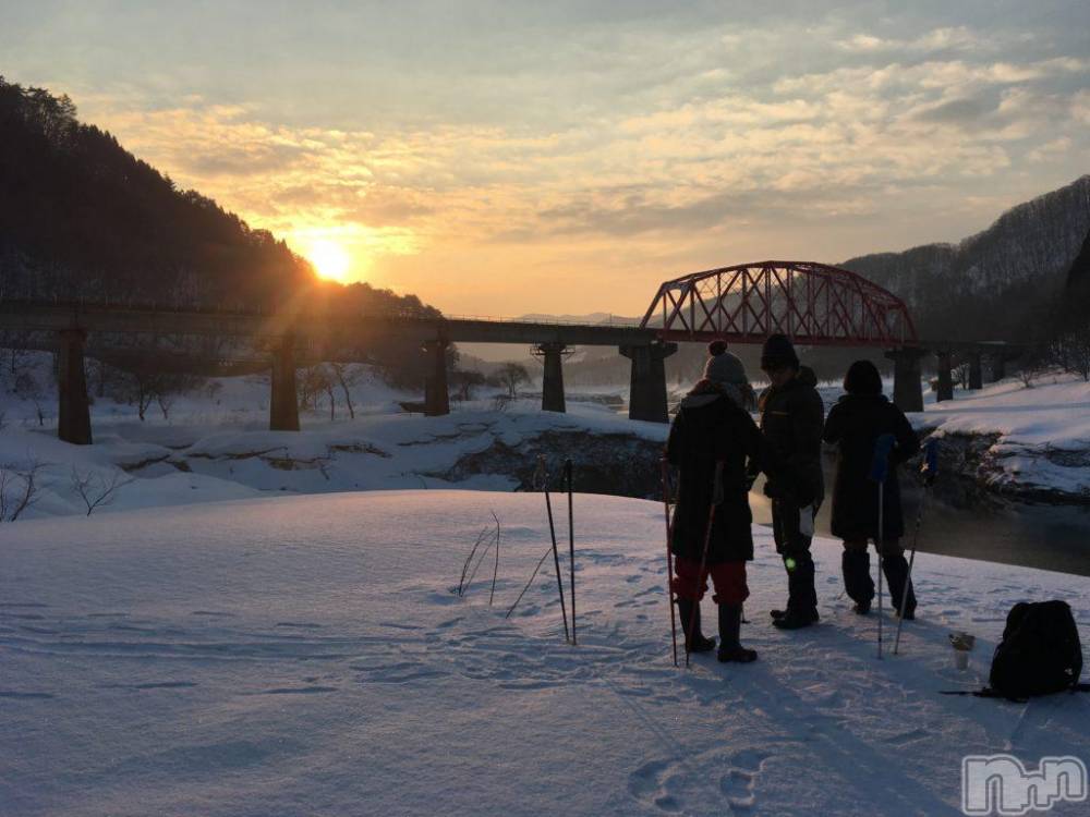 長岡デリヘル長岡人妻市(ナガオカヒトヅマイチ) ななみ★色褪せない『素人感』。(35)の1月19日写メブログ「子供らも」