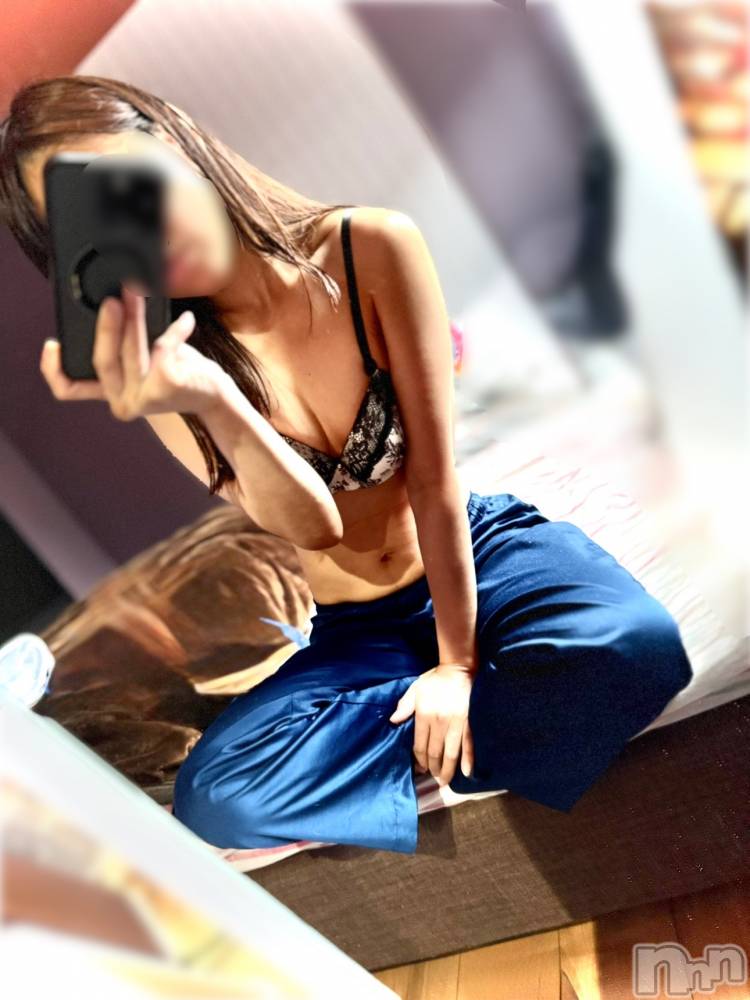 長岡デリヘル長岡人妻市(ナガオカヒトヅマイチ) ななみ★色褪せない『素人感』。(35)の1月29日写メブログ「遅くなっちゃった💦」