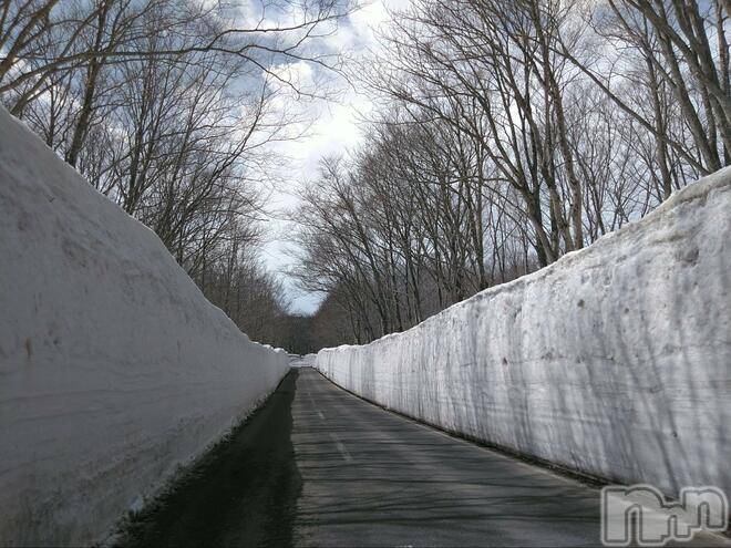 長岡デリヘル長岡人妻市(ナガオカヒトヅマイチ) ななみ★色褪せない『素人感』。(35)の3月9日写メブログ「見たい」