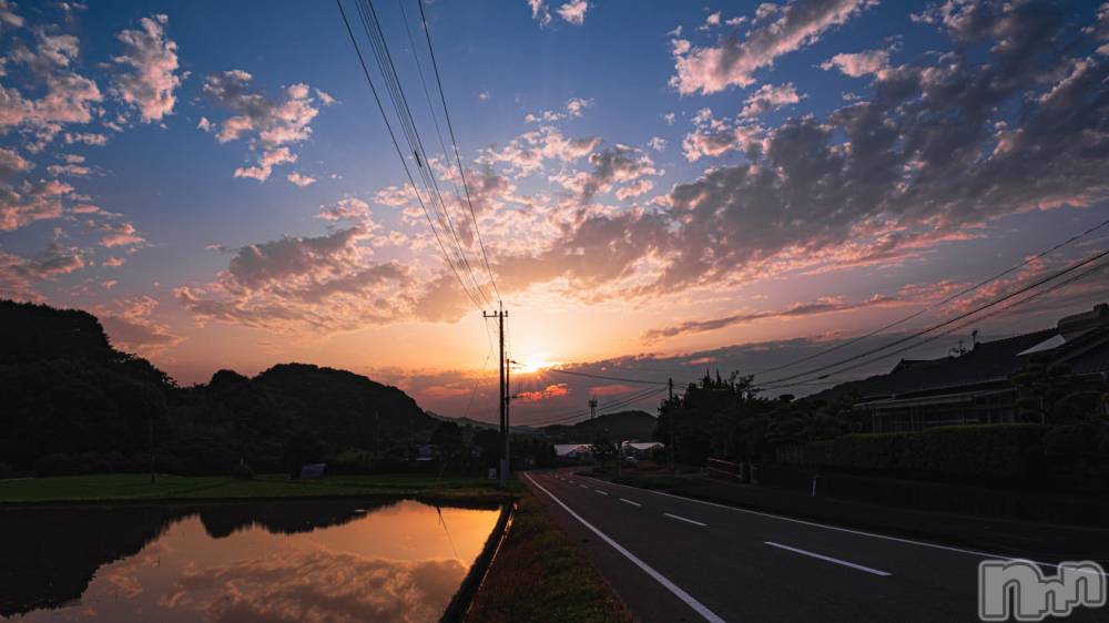 長岡デリヘル長岡人妻市(ナガオカヒトヅマイチ) ななみ★色褪せない『素人感』。(35)の5月8日写メブログ「頭隠して～」