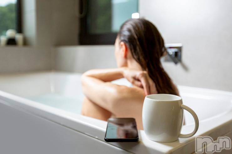 長岡デリヘル長岡人妻市(ナガオカヒトヅマイチ) ななみ★色褪せない『素人感』。(35)の5月15日写メブログ「ゆっくり」