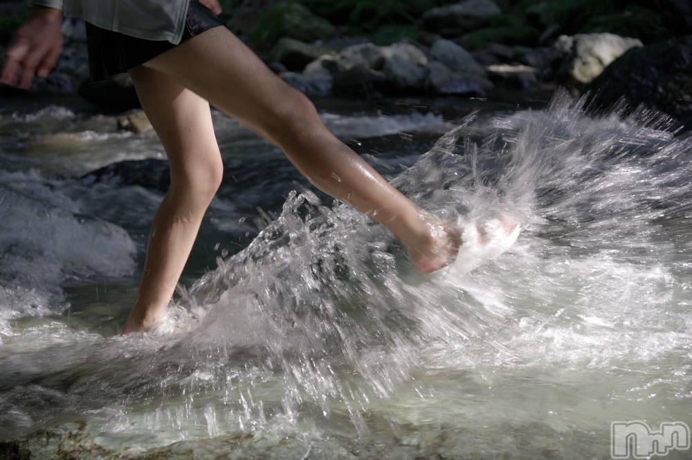 長岡デリヘル長岡人妻市(ナガオカヒトヅマイチ) ななみ★色褪せない『素人感』。(35)の6月22日写メブログ「あっちっち」