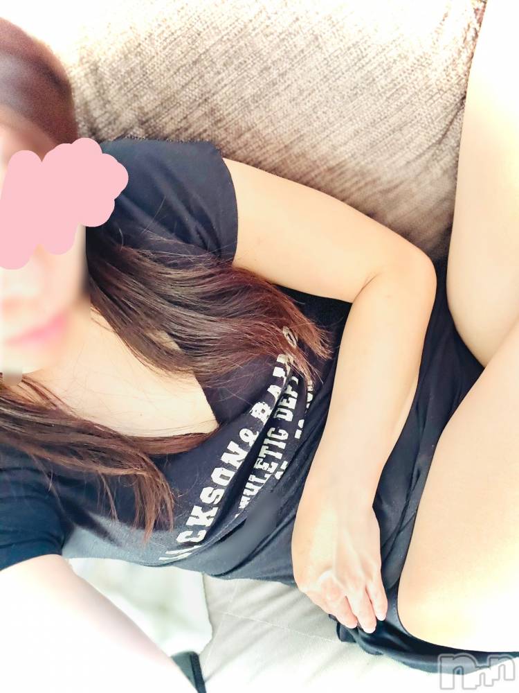 長岡人妻デリヘル長岡人妻市(ナガオカヒトヅマイチ) ななみ★これぞ『素人妻』代表！(35)の7月29日写メブログ「えっ😳」
