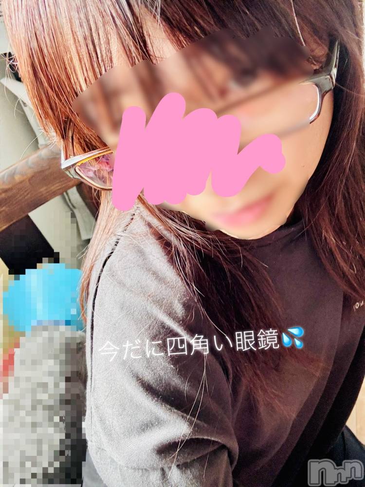 長岡デリヘル長岡人妻市(ナガオカヒトヅマイチ) ななみ★これぞ『素人妻』代表！(35)の8月17日写メブログ「気になるよねー」