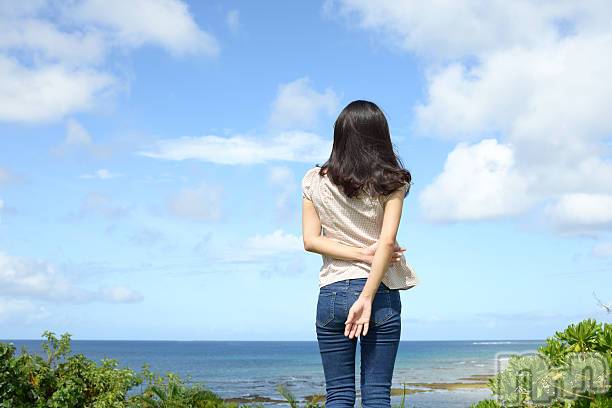 長岡人妻デリヘル長岡人妻市(ナガオカヒトヅマイチ) ななみ★これぞ『素人妻』代表！(35)の9月1日写メブログ「重い瞼」