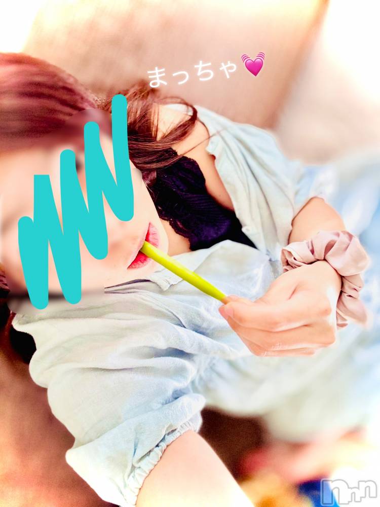 長岡デリヘル長岡人妻市(ナガオカヒトヅマイチ) ななみ★色褪せない『素人感』。(35)の10月18日写メブログ「ムラっと🫣」