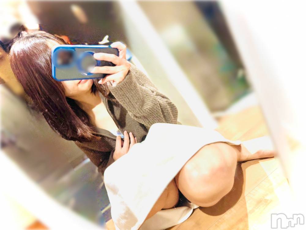 長岡デリヘル長岡人妻市(ナガオカヒトヅマイチ) ななみ★色褪せない『素人感』。(35)の12月2日写メブログ「～曜日」