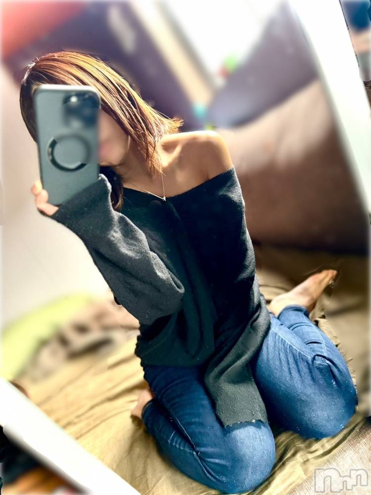 長岡デリヘル長岡人妻市(ナガオカヒトヅマイチ) ななみ★色褪せない『素人感』。(35)の12月13日写メブログ「やってくれました」