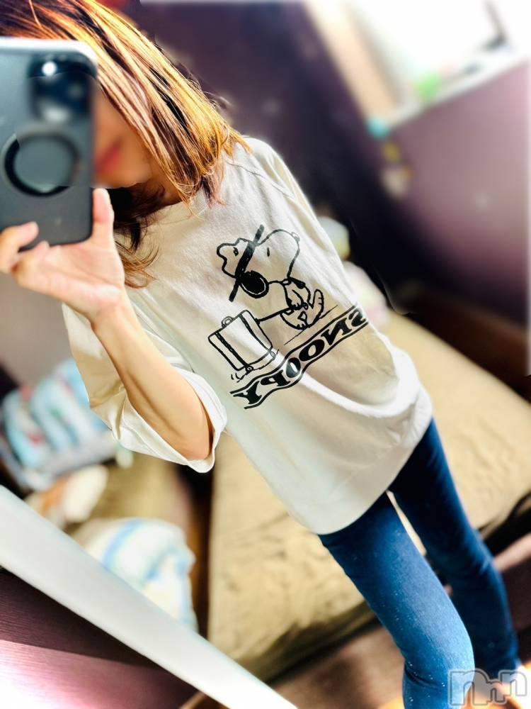 長岡デリヘル長岡人妻市(ナガオカヒトヅマイチ) ななみ★色褪せない『素人感』。(35)の3月27日写メブログ「白黒」