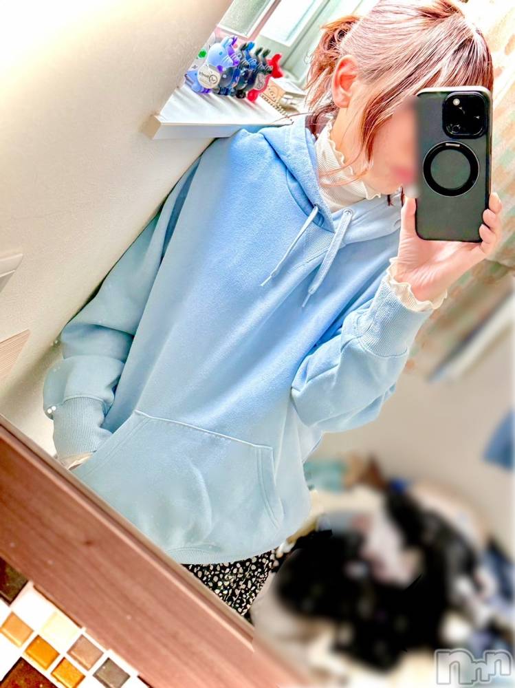 長岡デリヘル長岡人妻市(ナガオカヒトヅマイチ) ななみ★色褪せない『素人感』。(35)の4月7日写メブログ「かたい」
