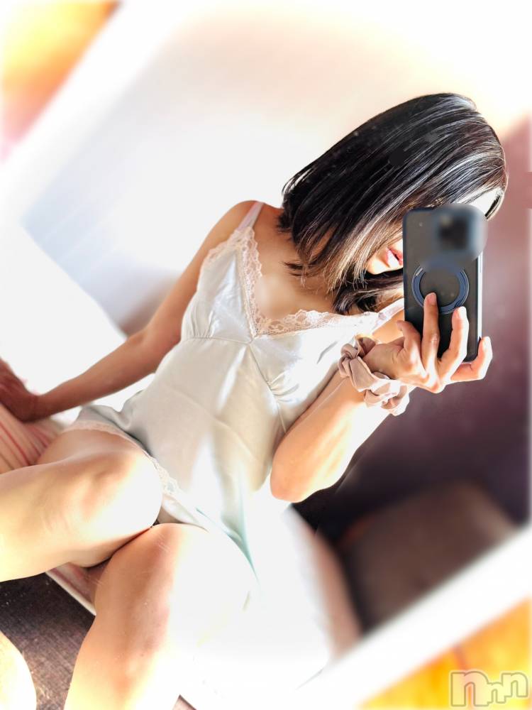 長岡デリヘル長岡人妻市(ナガオカヒトヅマイチ) ななみ★色褪せない『素人感』。(35)の6月23日写メブログ「～のよう⁈」